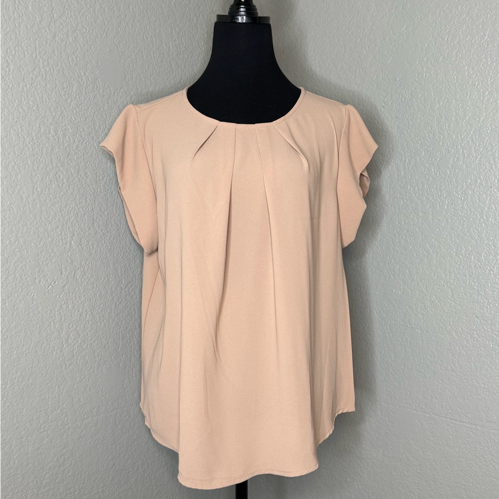 Clasi Plus Fold Pleated Solid Top